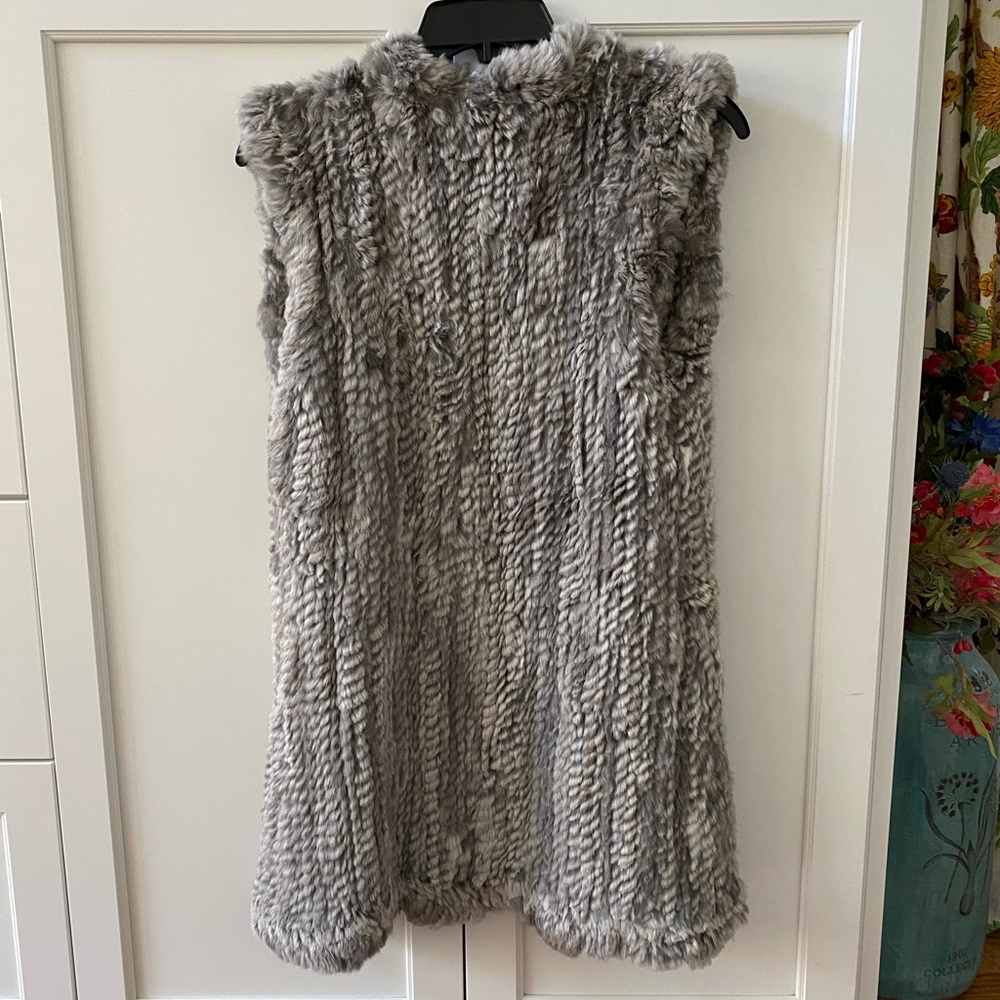 Gray Rabbit Fur Vest - Picture 2 of 3